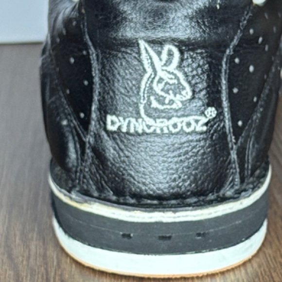 🔥🔥🔥Dynorooz Men's Right-Hand Bowling Shoes in Black Size: 8.5🔥🔥🔥 - Picture 2 of 10